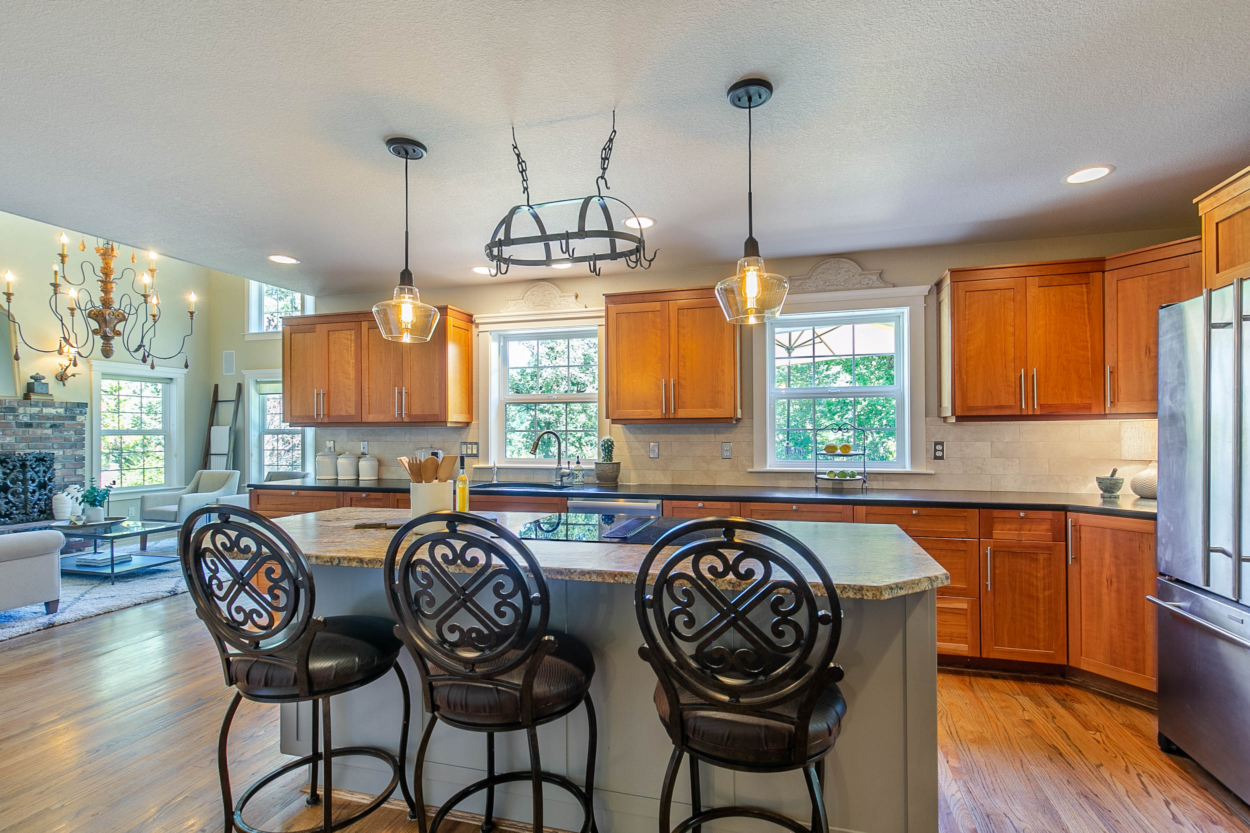 32617 Skyhawk WayEugene, OR 97405