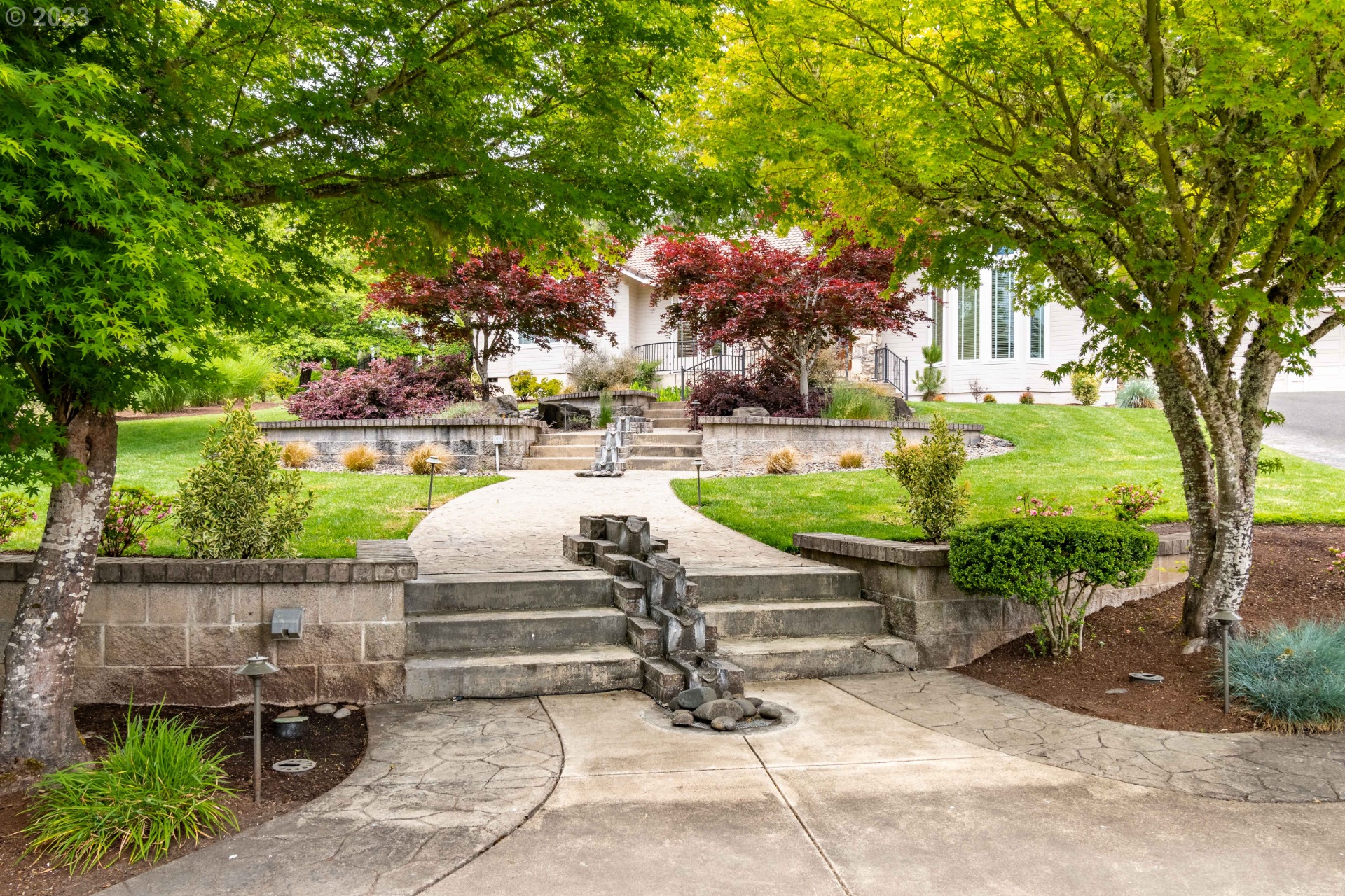 37691 Upper Camp Creek RdSpringfield, OR 97478