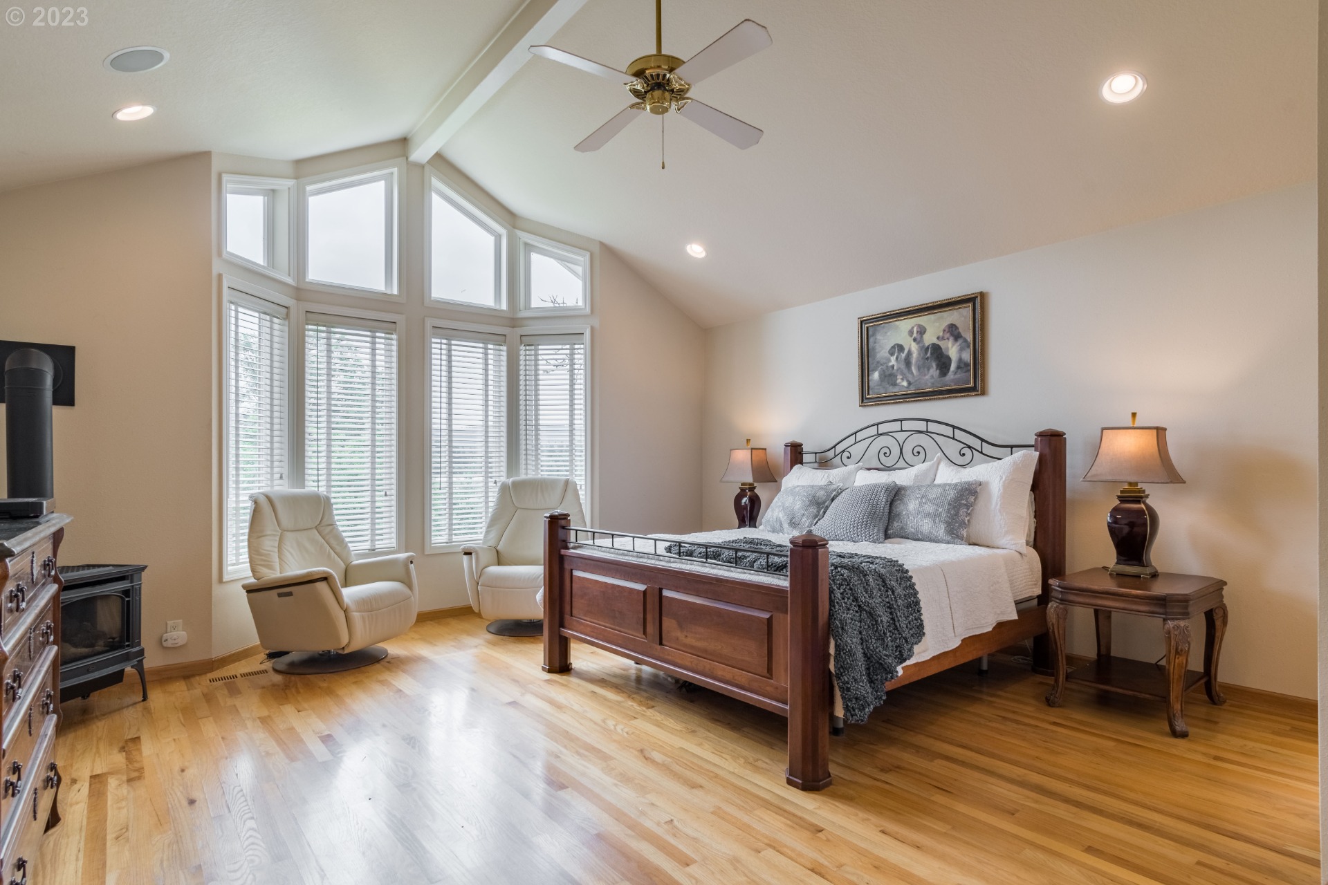 37691 Upper Camp Creek RdSpringfield, OR 97478