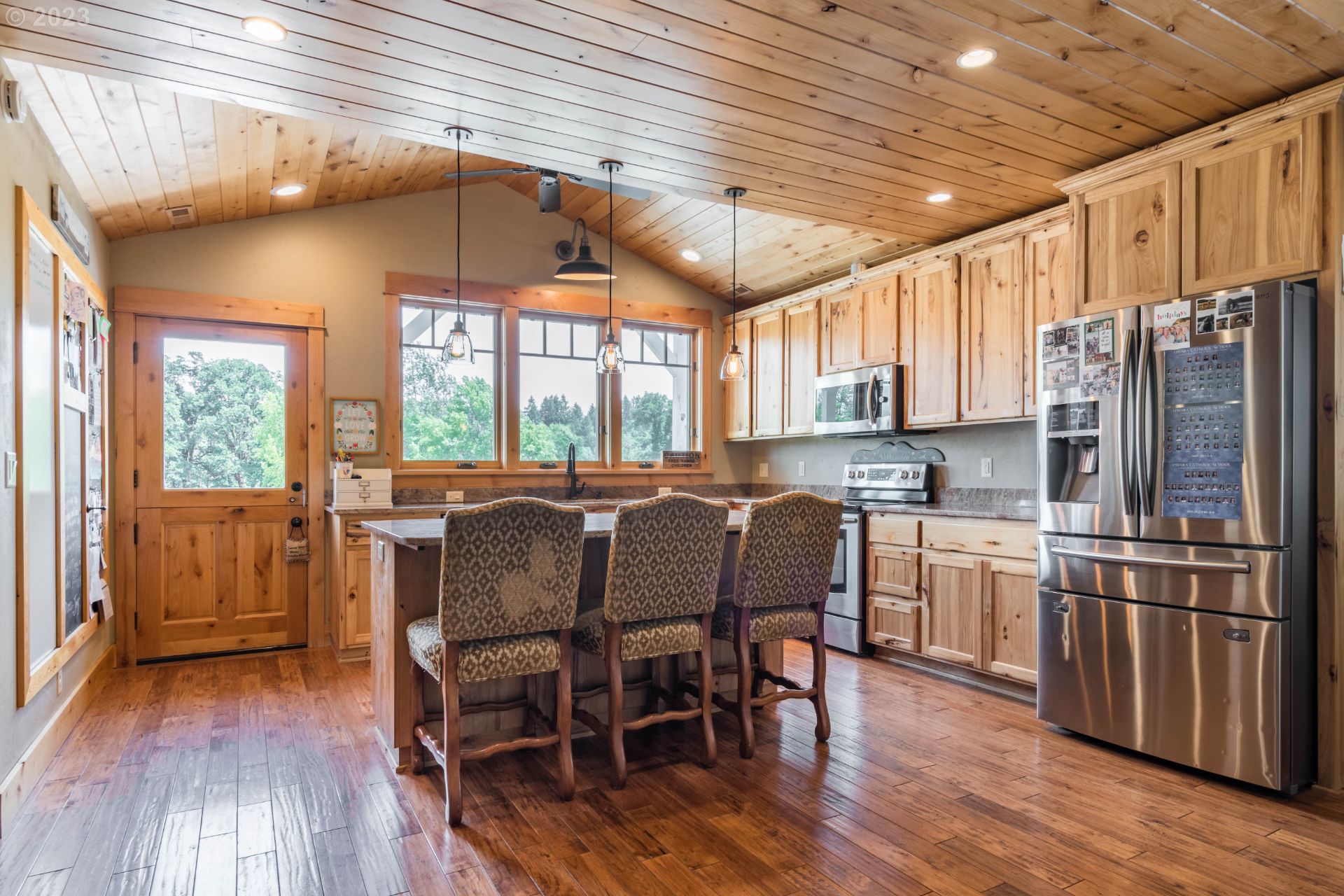 37691 Upper Camp Creek RdSpringfield, OR 97478