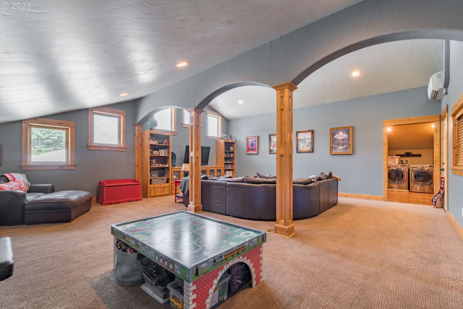 37691 Upper Camp Creek RdSpringfield, OR 97478