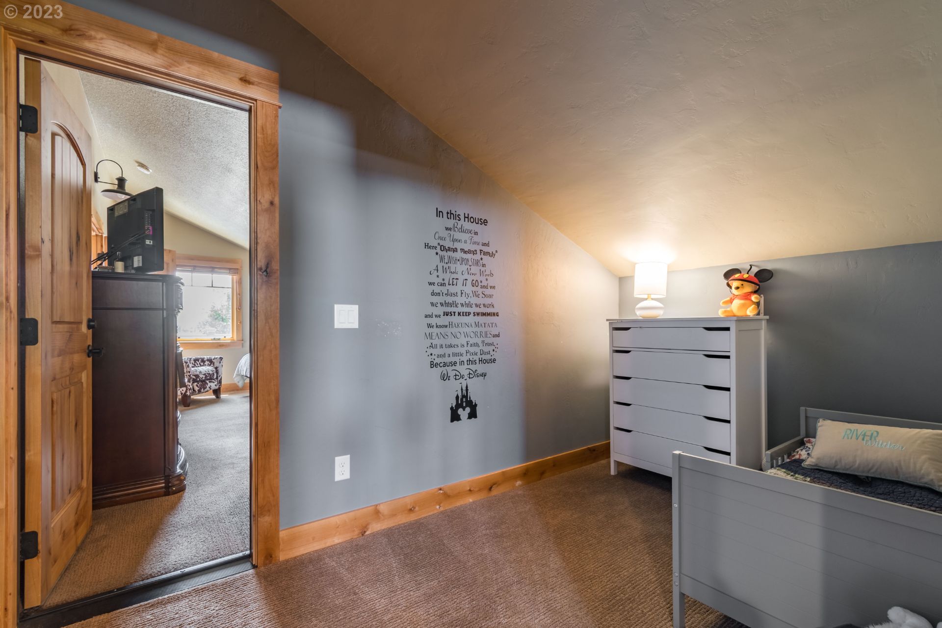 37691 Upper Camp Creek RdSpringfield, OR 97478