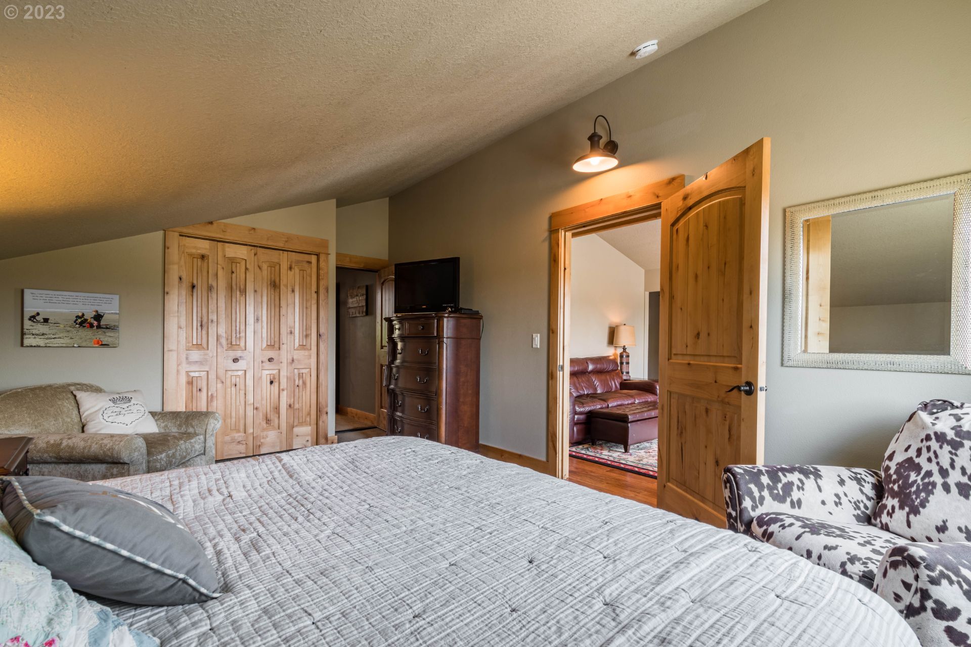 37691 Upper Camp Creek RdSpringfield, OR 97478